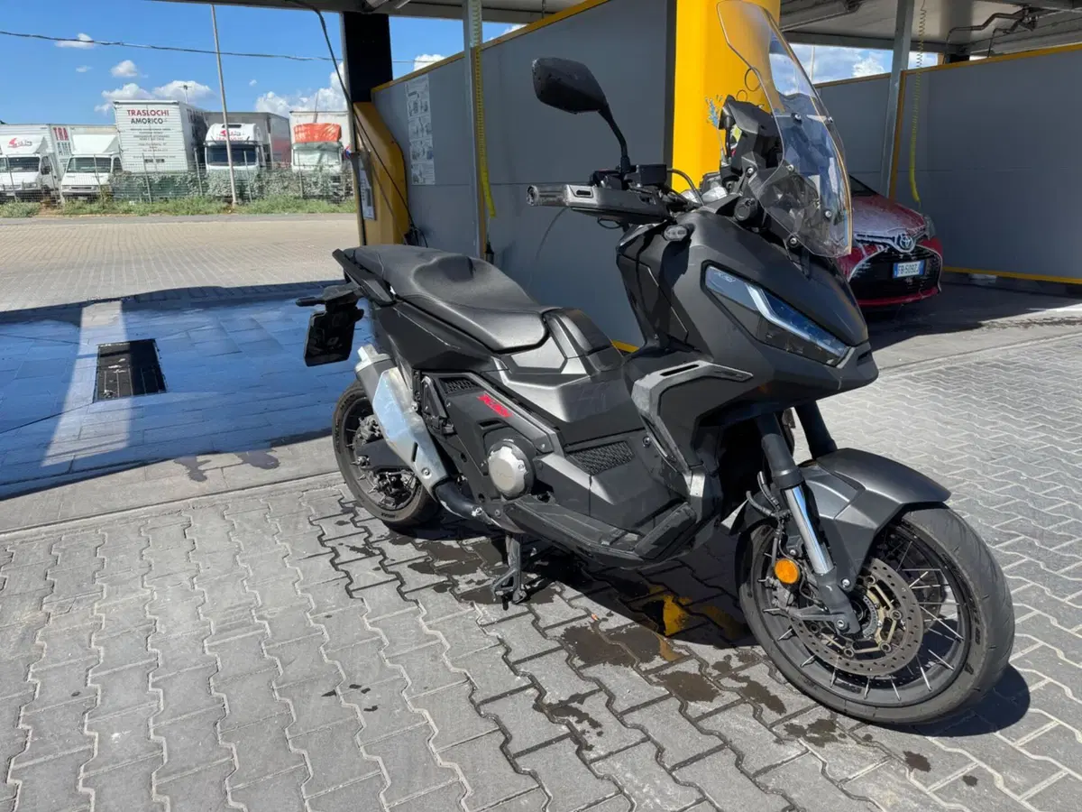 Honda X-ADV 750 DCT (2021 - 24) (3)