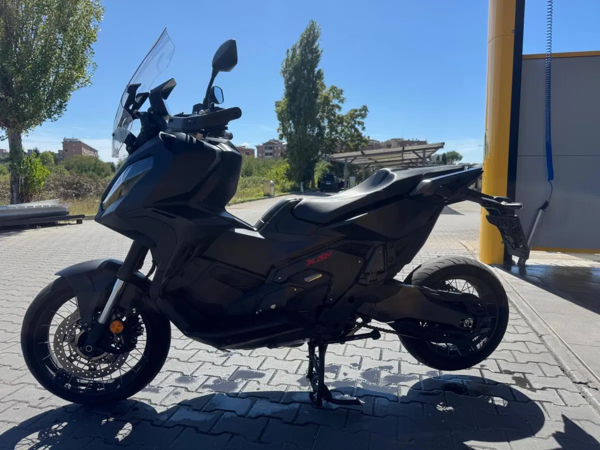 Honda X-ADV 750 DCT (2021 - 24) (10)