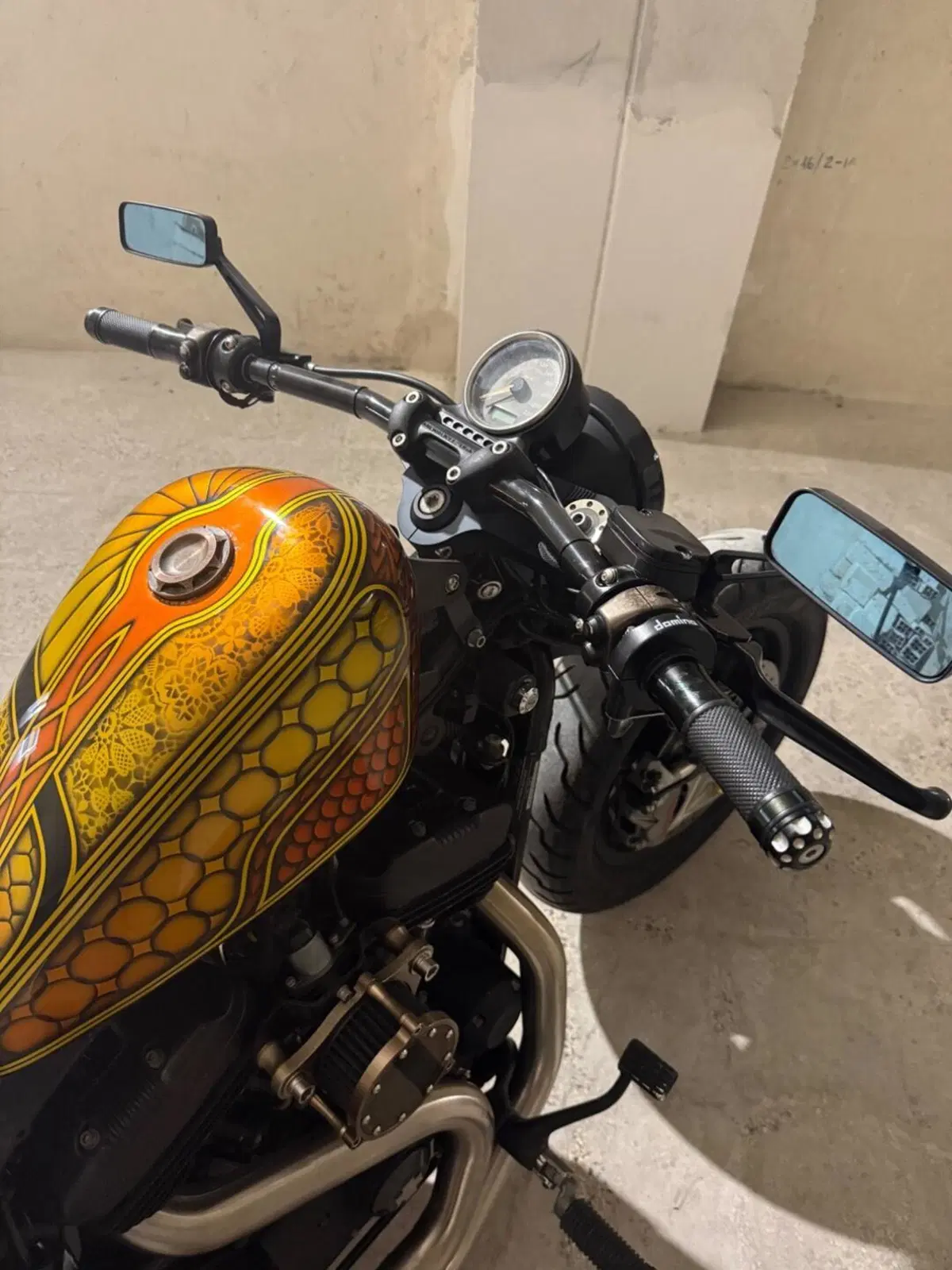 Harley-Davidson 1200 Forty-Eight (2010 - 15) (2)