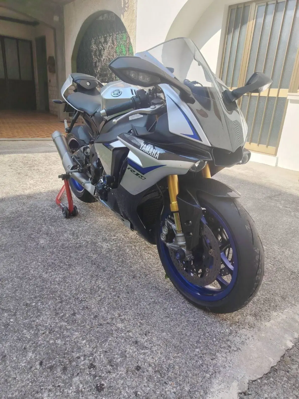 Yamaha YZF R1 M (2015 - 16) (6)