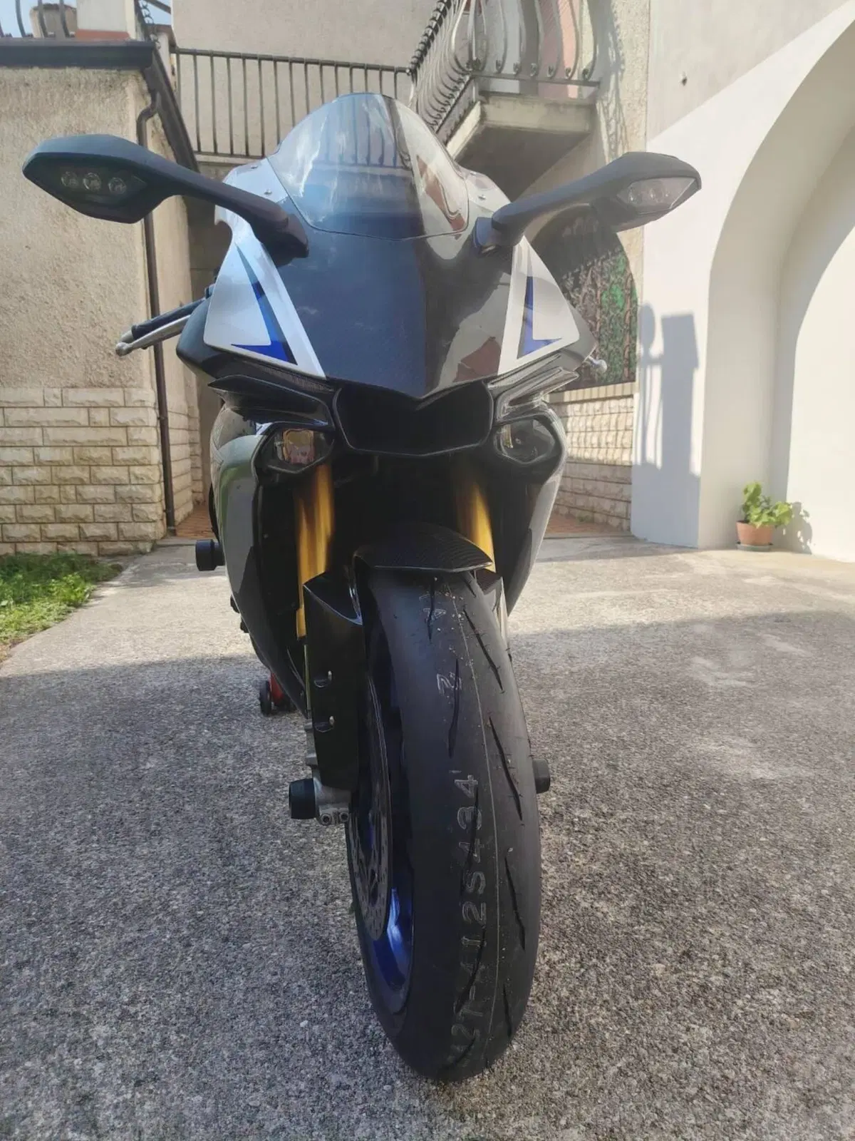 Yamaha YZF R1 M (2015 - 16) (3)