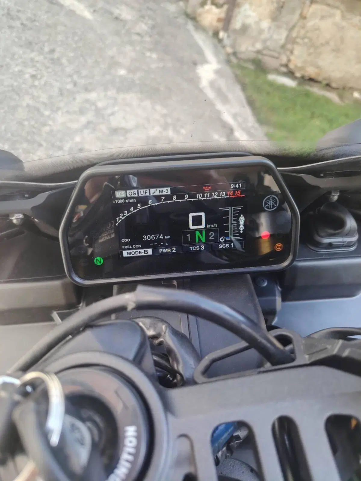 Yamaha YZF R1 M (2015 - 16) (7)
