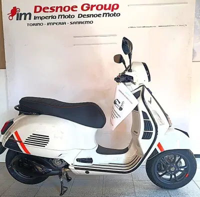 Vespa GTS 300 Super Sport (2023 - 24) usata