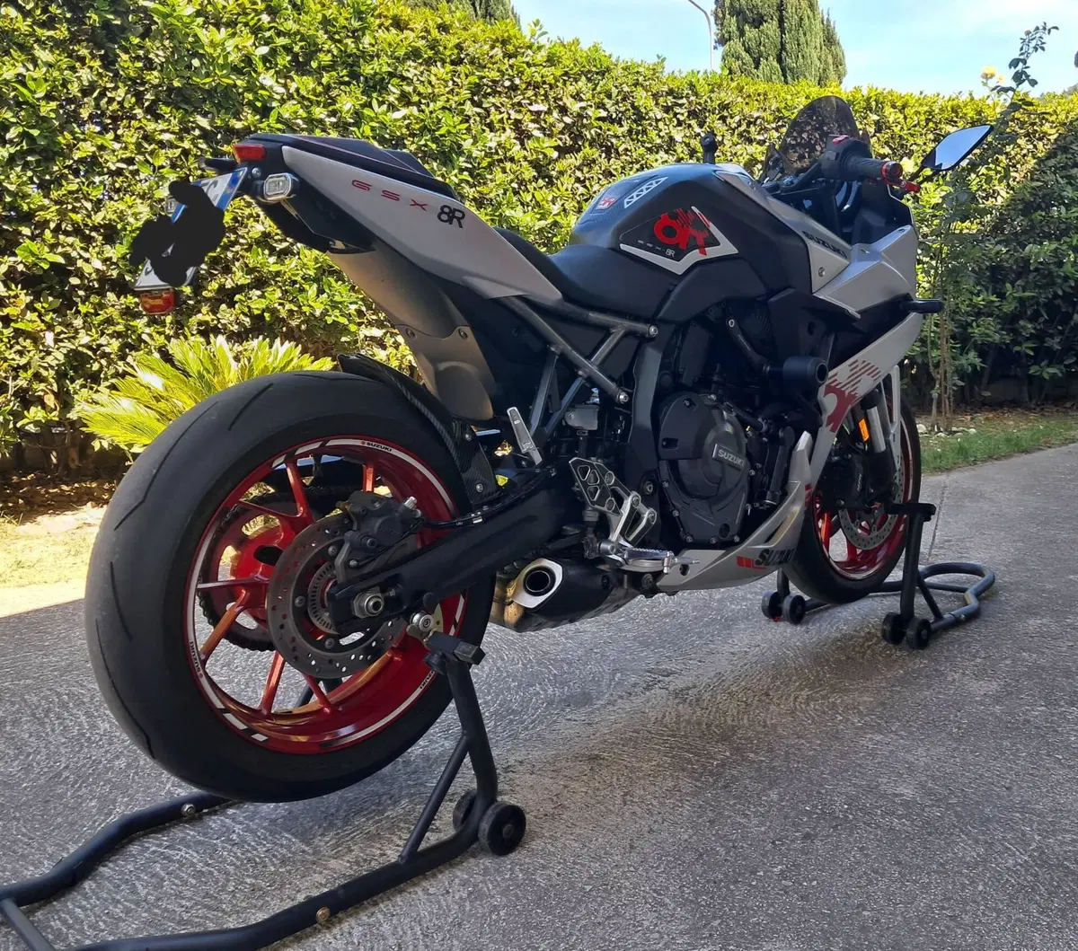 Suzuki GSX-8R (2024 - 26) (5)