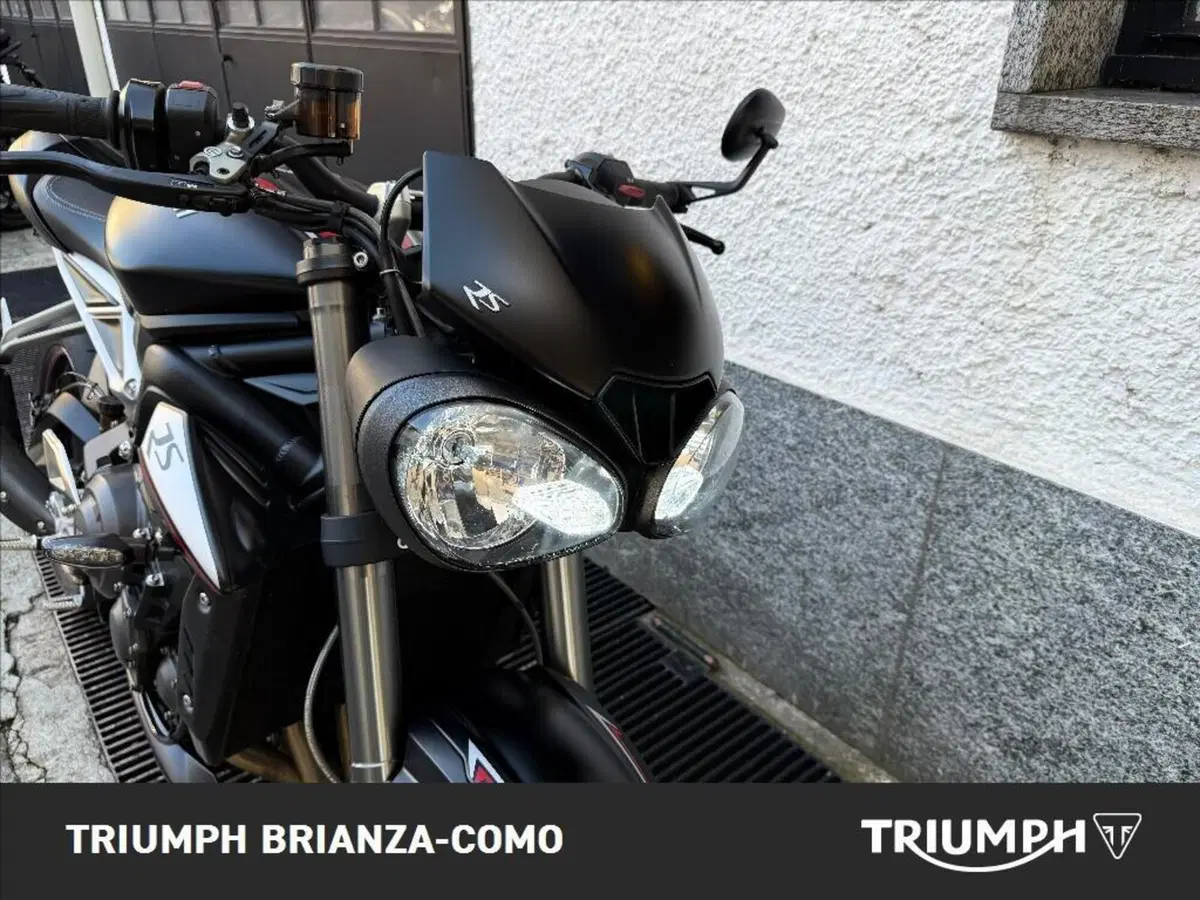 Triumph Street Triple RS (2017 - 19) (6)