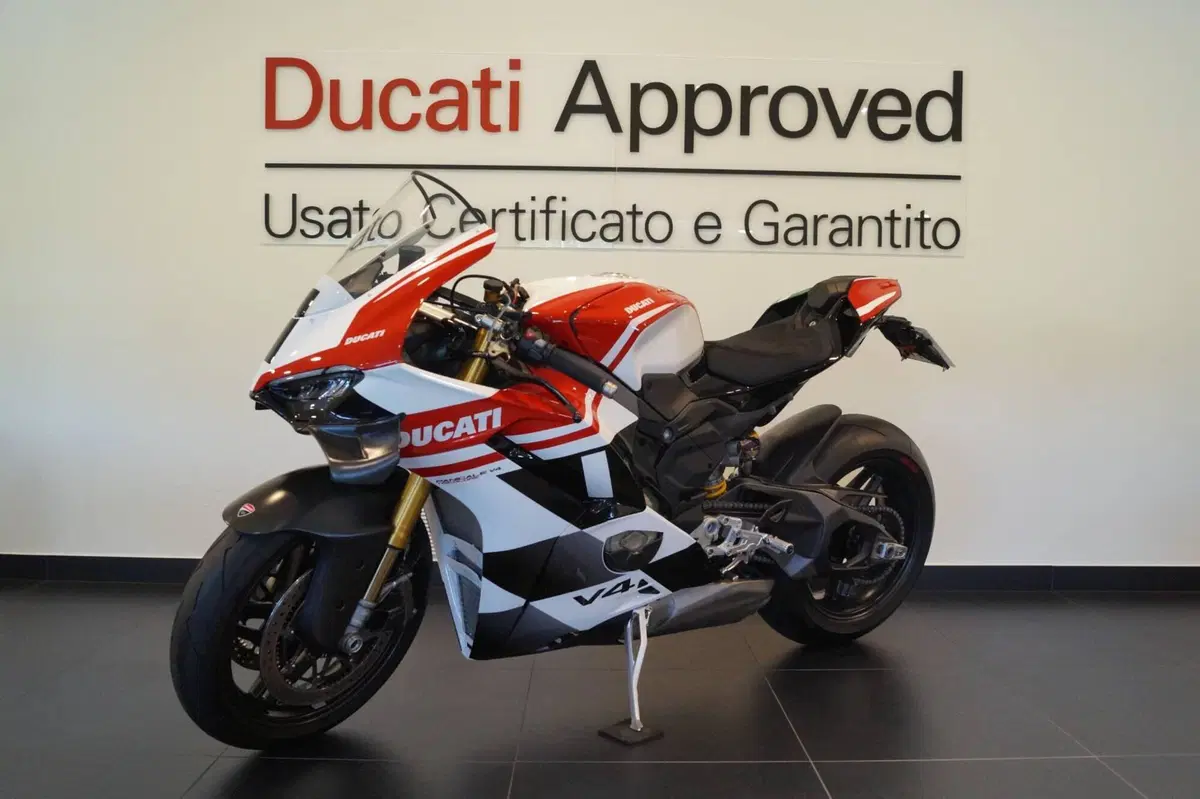 Ducati Panigale V4 Tricolore (2025 - 26) (2)