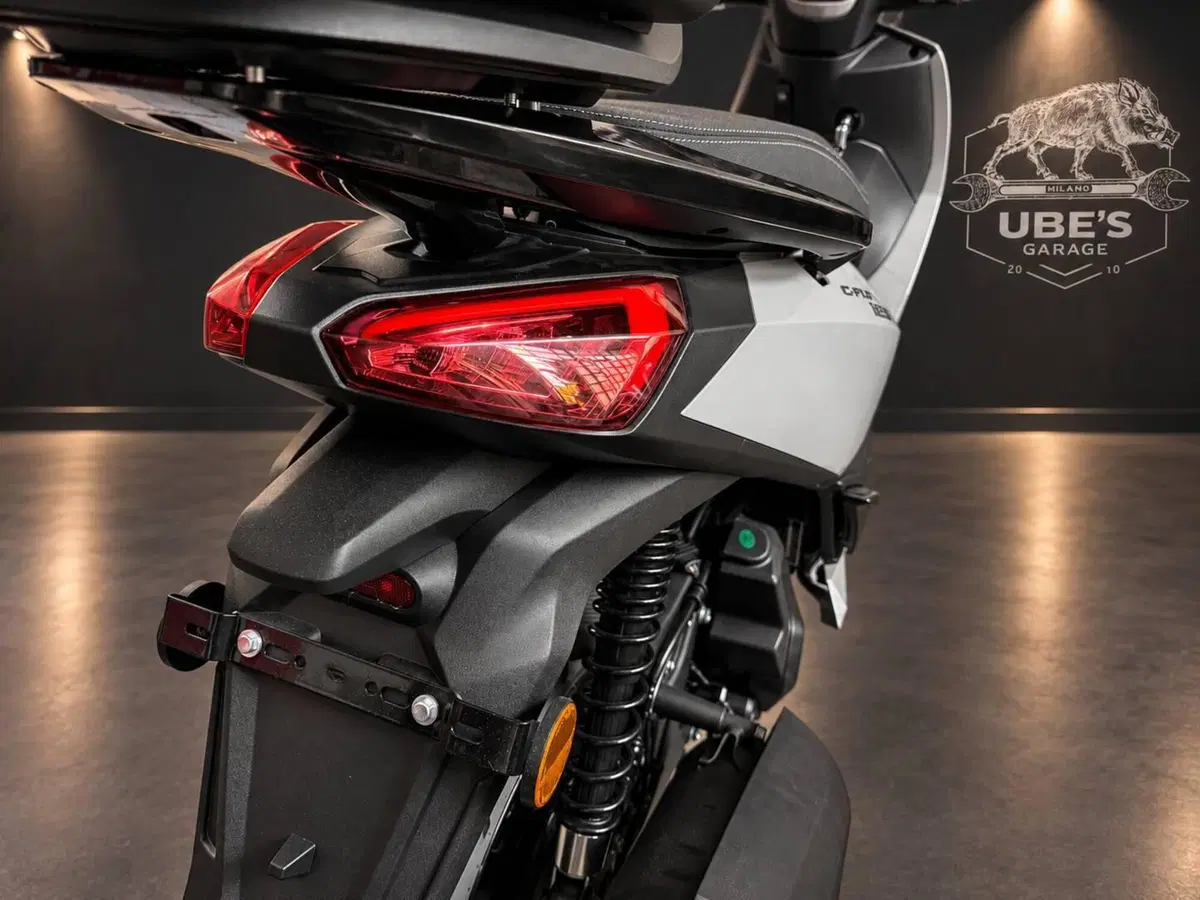 Swm C-Fly 125 (2026) (7)