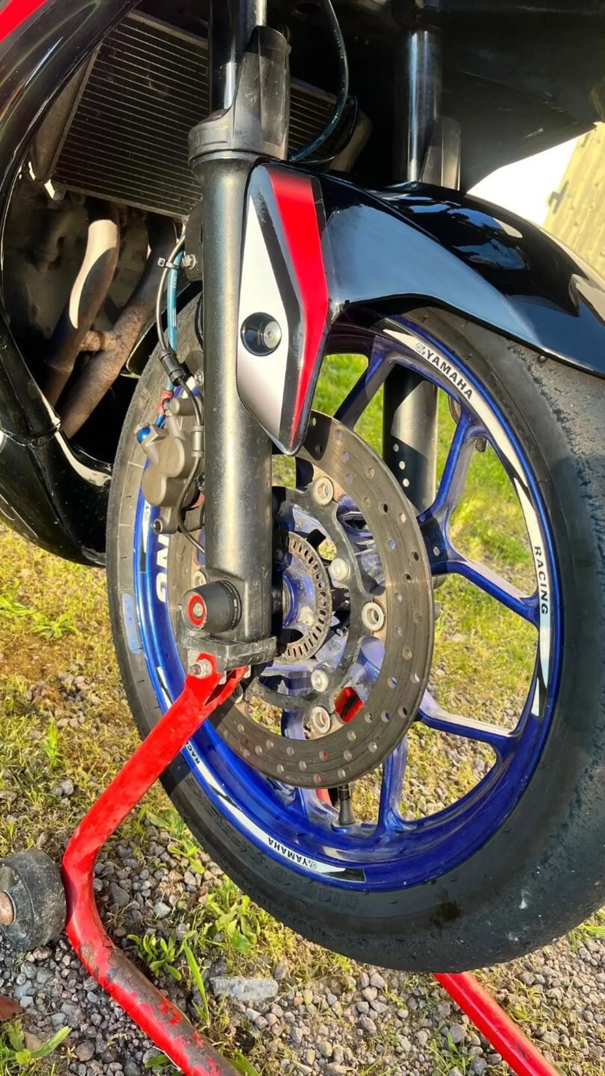 Yamaha YZF R3 (2018) (8)