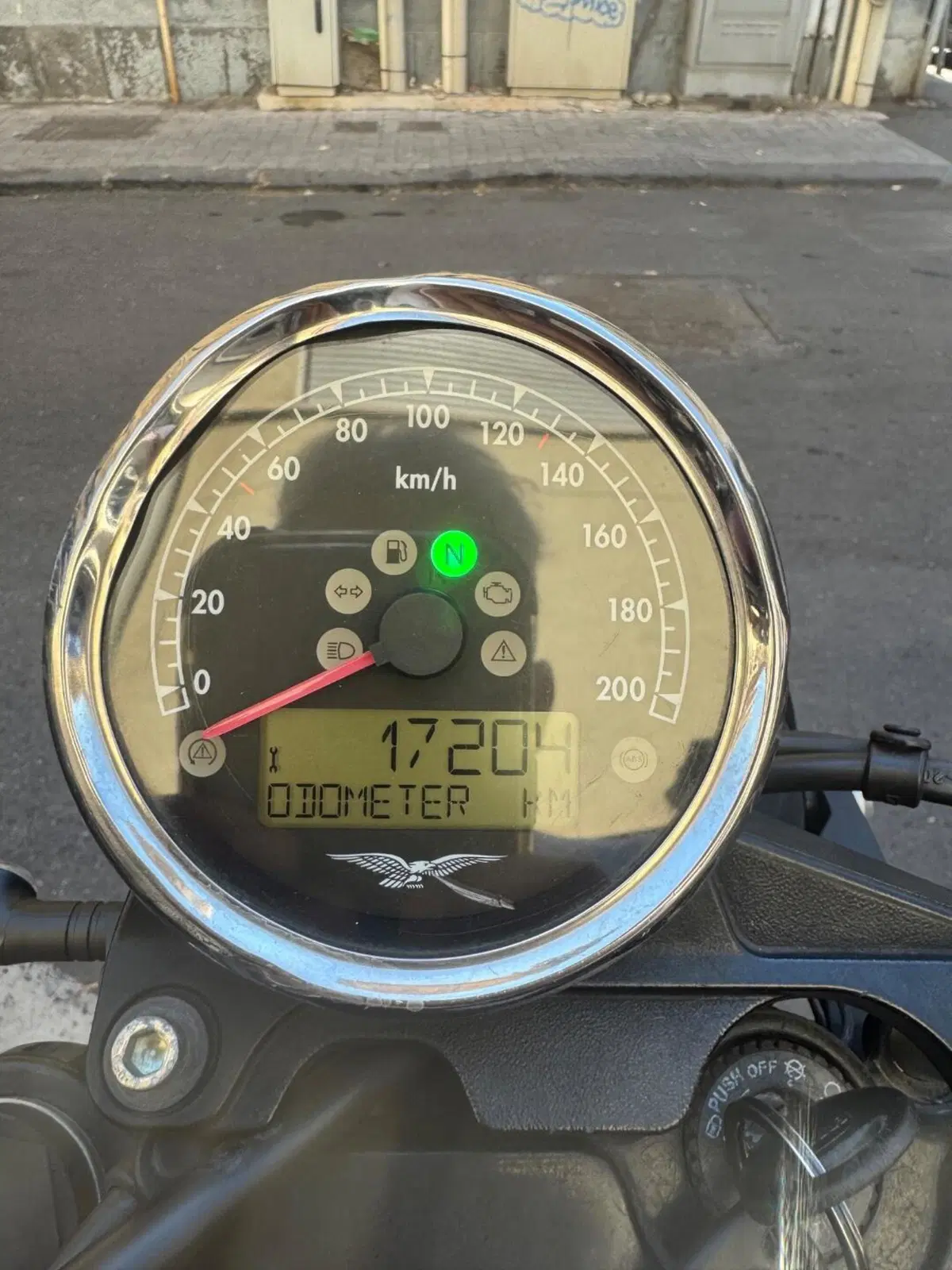 Moto Guzzi V7 III Stone Night Pack (2019 - 20) (2)