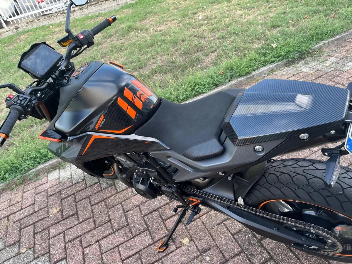 KTM 990 Duke (2024 - 26) (10)