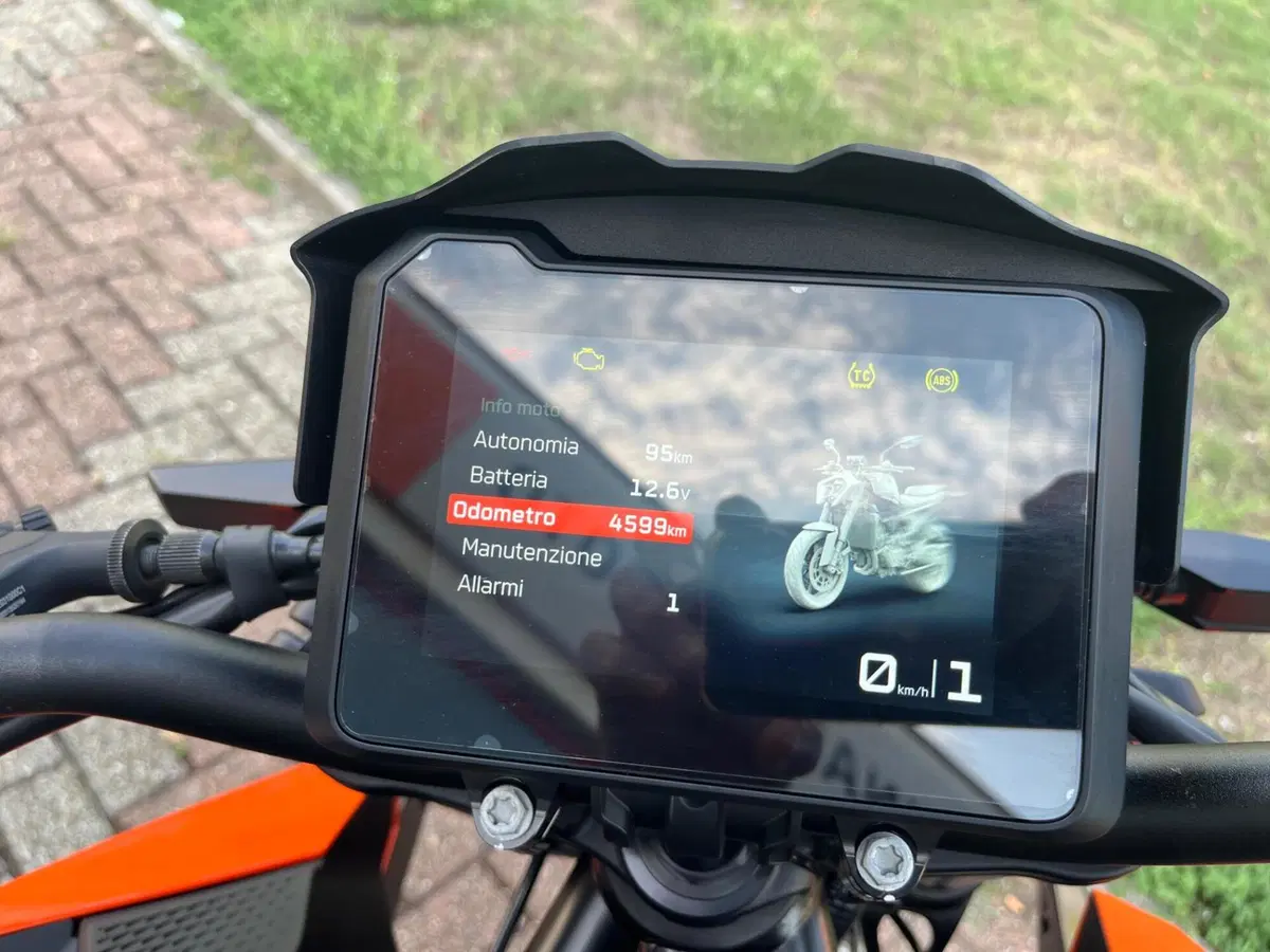 KTM 990 Duke (2024 - 26) (15)