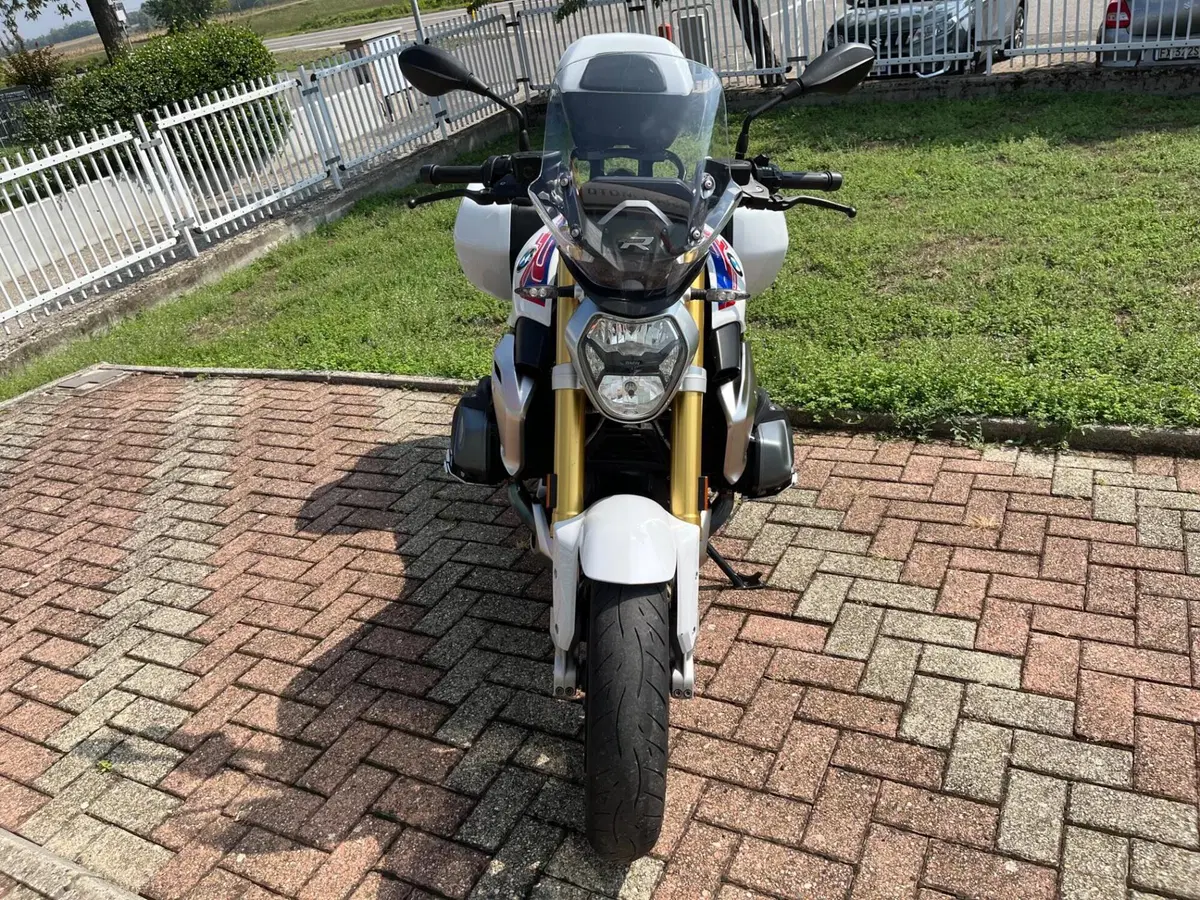 Bmw R 1250 R (2021 - 25) (5)