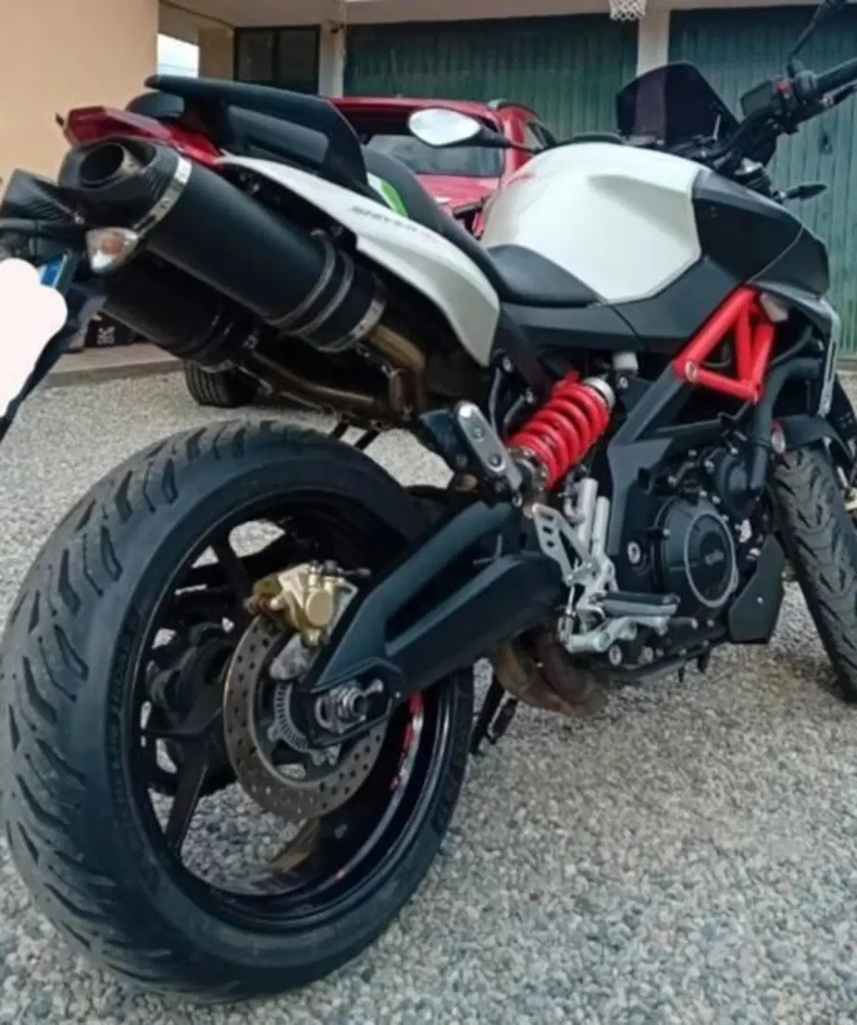 Aprilia Shiver 900 ABS (2017 - 18)