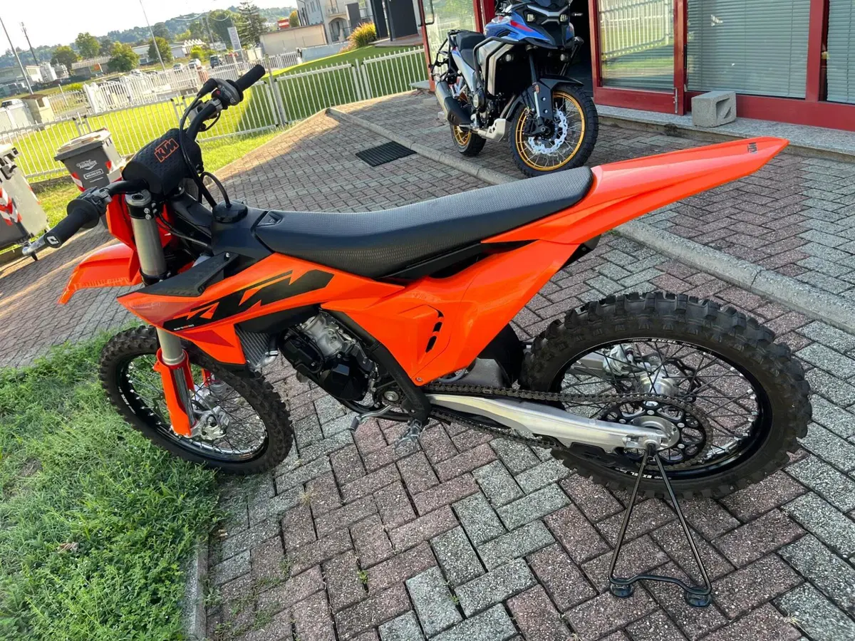 KTM 125 SX (2025) (8)