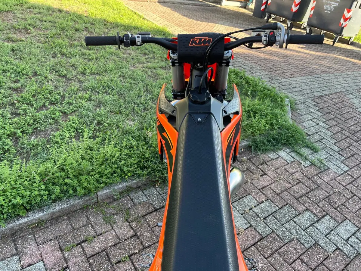 KTM 125 SX (2025) (11)