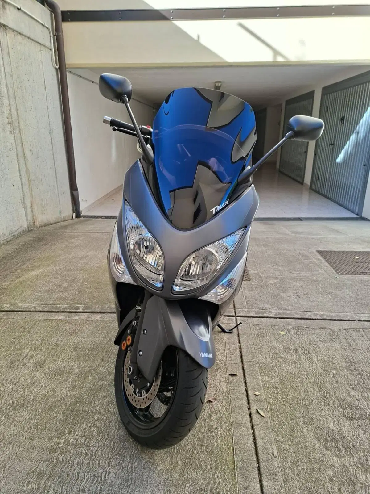 Yamaha T-Max 500 (2008 - 12) (7)