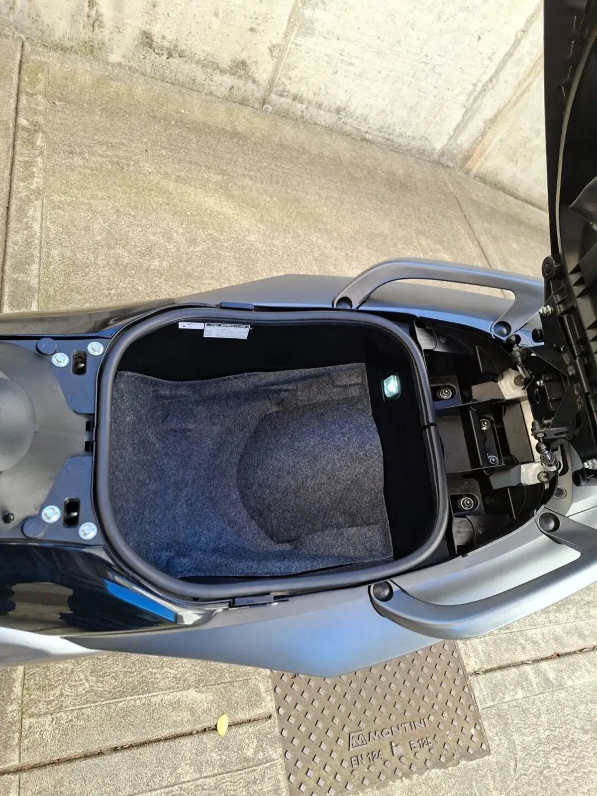 Yamaha T-Max 500 (2008 - 12) (8)