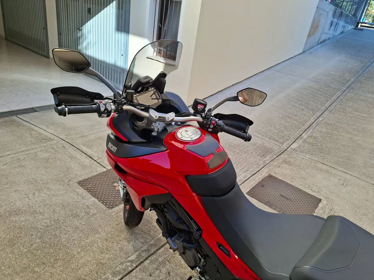 Ducati Multistrada V2 S (2022 - 24) (7)