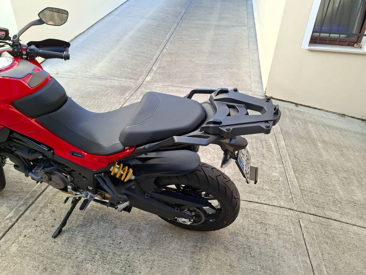 Ducati Multistrada V2 S (2022 - 24) (8)