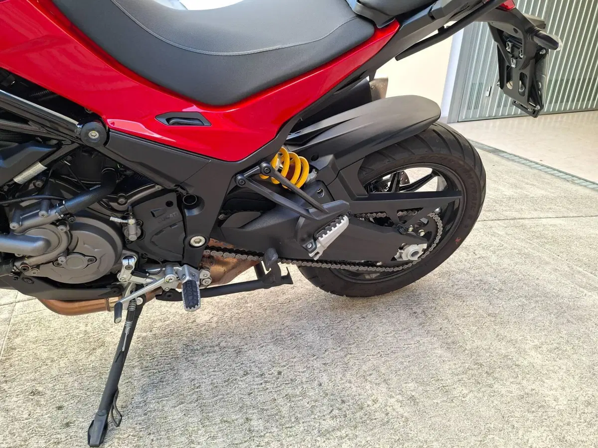 Ducati Multistrada V2 S (2022 - 24) (16)