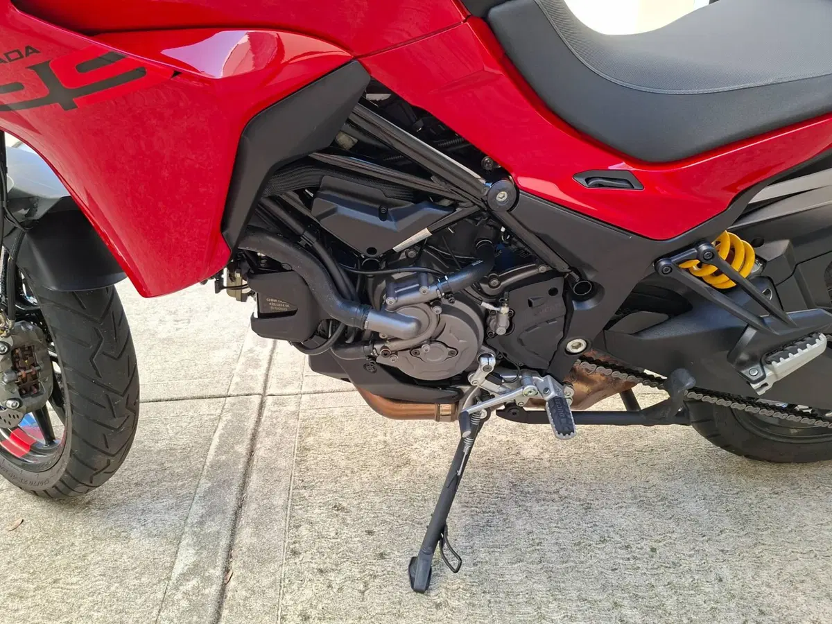 Ducati Multistrada V2 S (2022 - 24) (17)