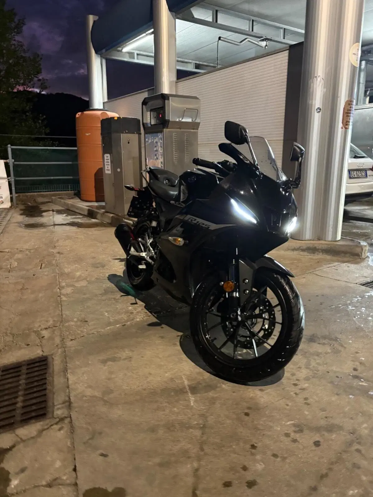 Yamaha YZF R125 (2023 - 26) (16)