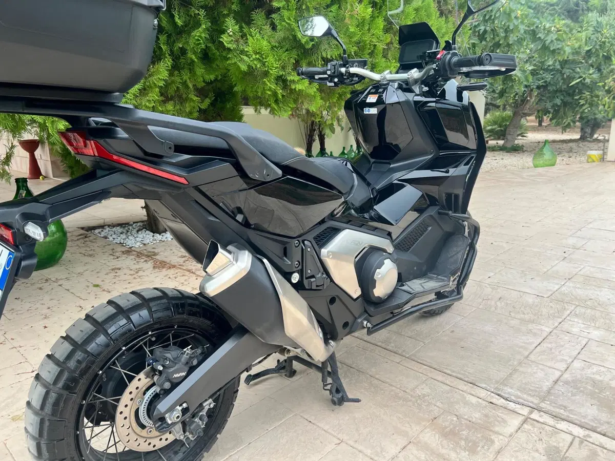 Honda X-ADV 750 DCT (2021 - 24) (4)
