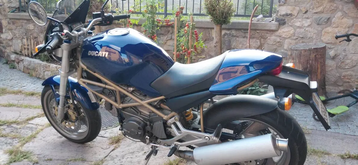 Ducati Monster 750 City (1998 - 02) (5)