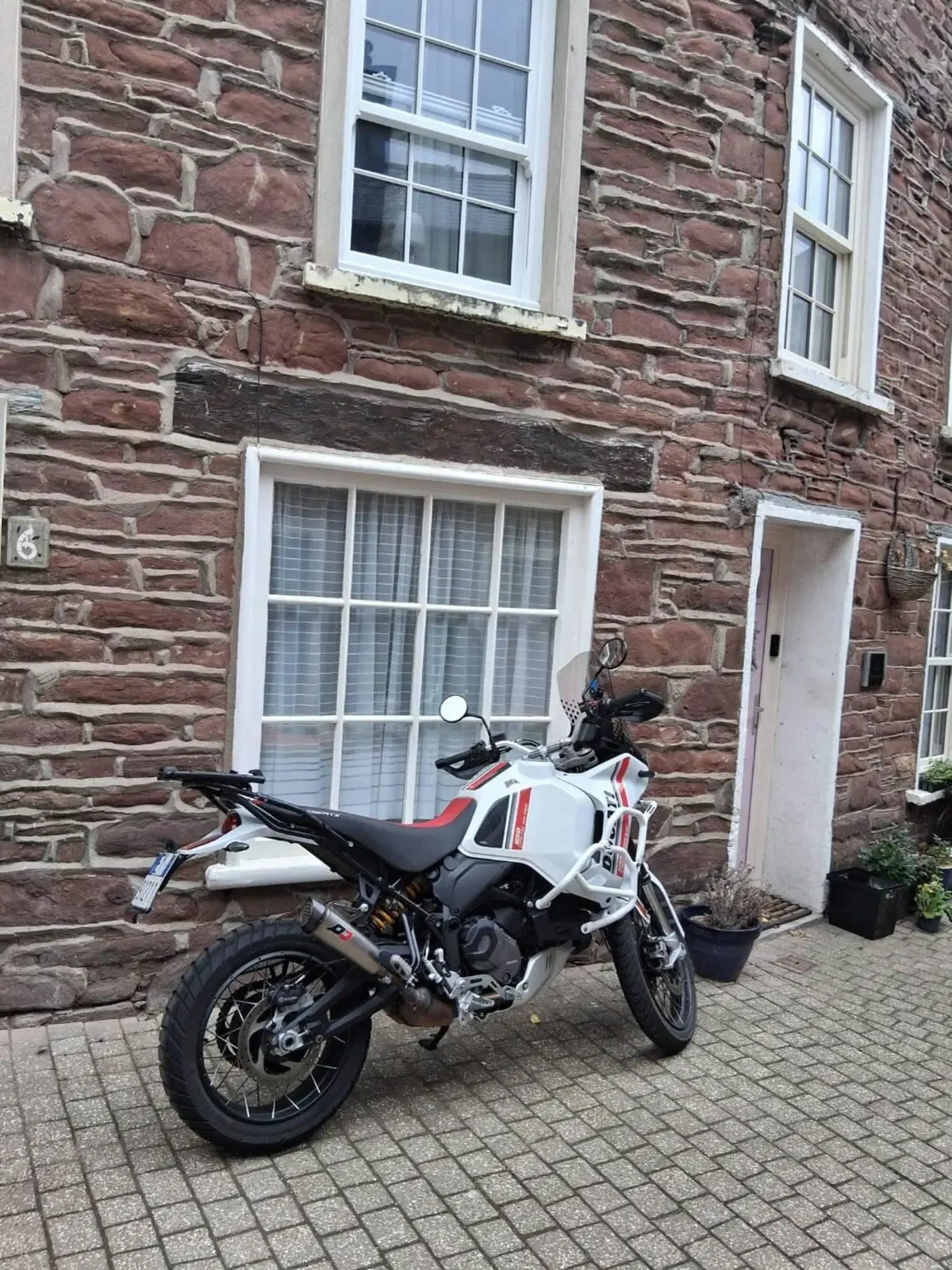 Ducati DesertX (2022 - 25) (4)