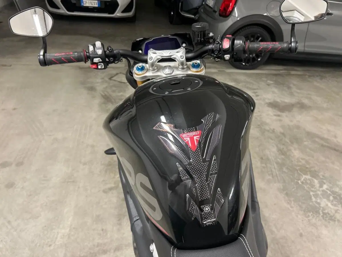 Triumph Speed Triple 1200 RS (2021 - 24) (9)