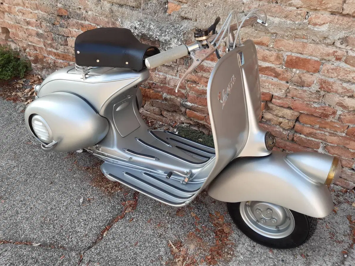 Vespa V 98 (4)