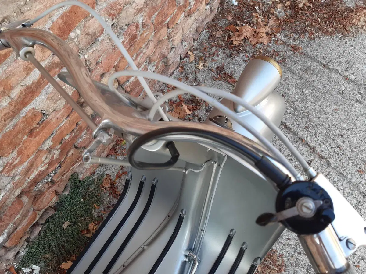 Vespa V 98 (6)