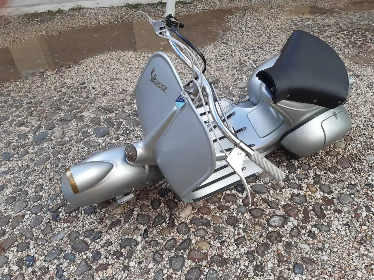 Vespa V 98 (13)