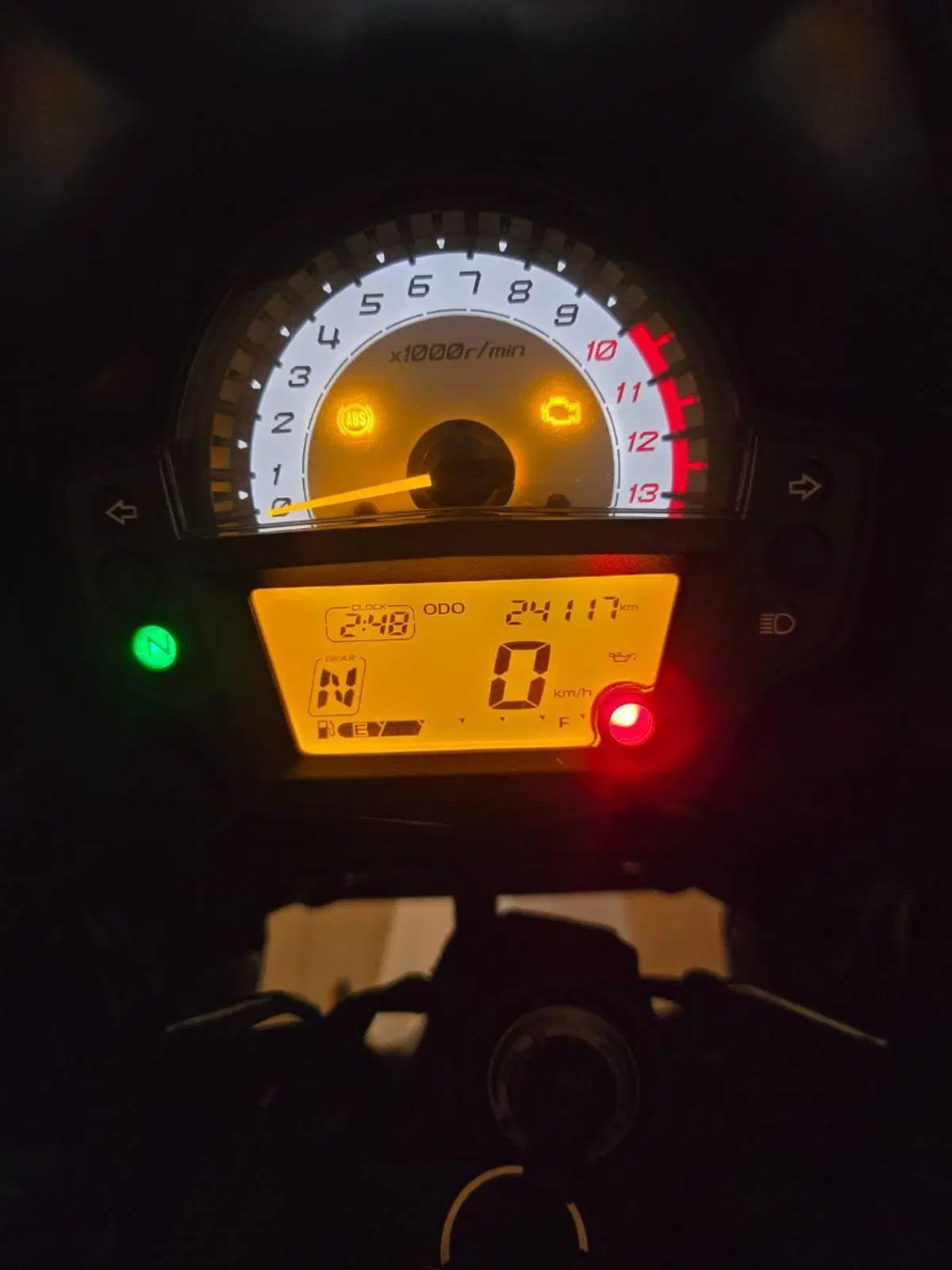 Kawasaki Versys 650 Grand Tourer (2017 - 20) (4)