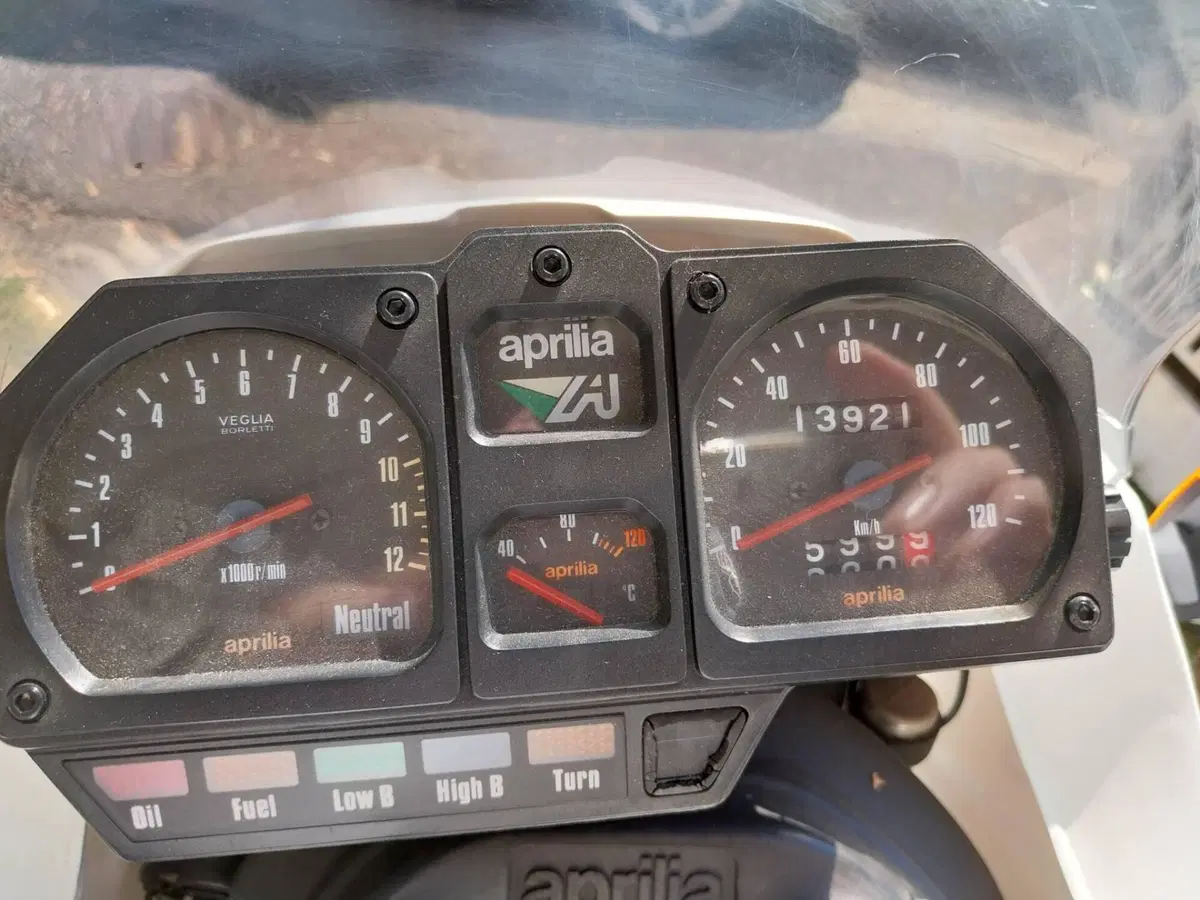 Aprilia Tuareg 50 (7)