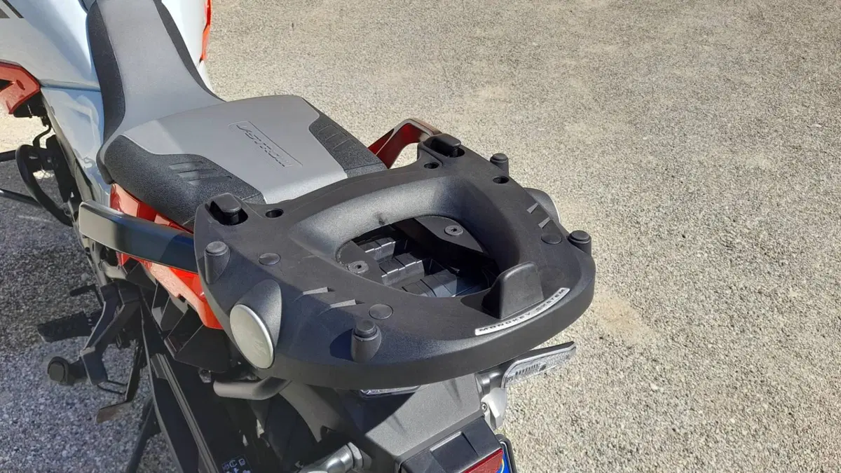 Suzuki V-Strom 1050XT Pro (2020 - 23) (3)