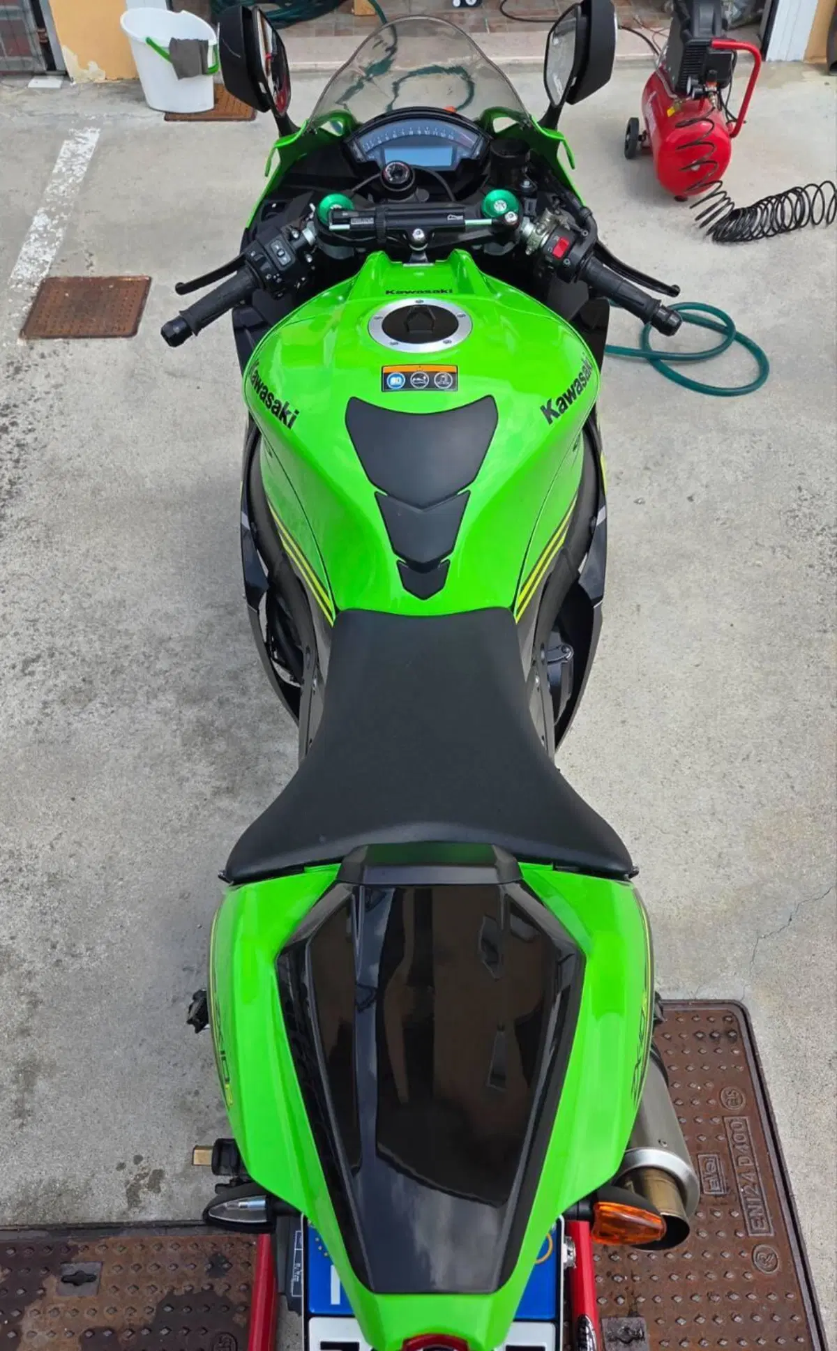 Kawasaki Ninja 1000 ZX-10R KRT Replica (2019 - 20) (2)