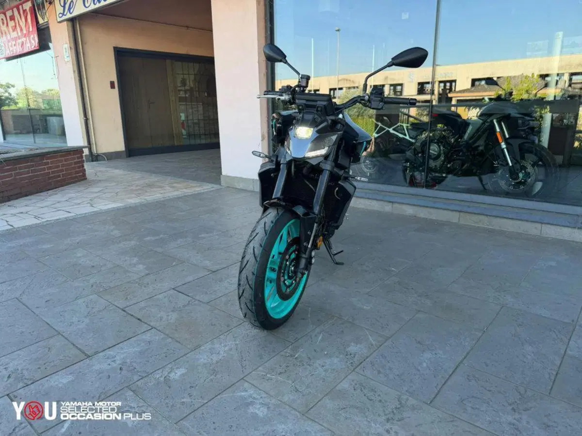 Yamaha MT-09 Y-AMT (2024 - 26) (5)