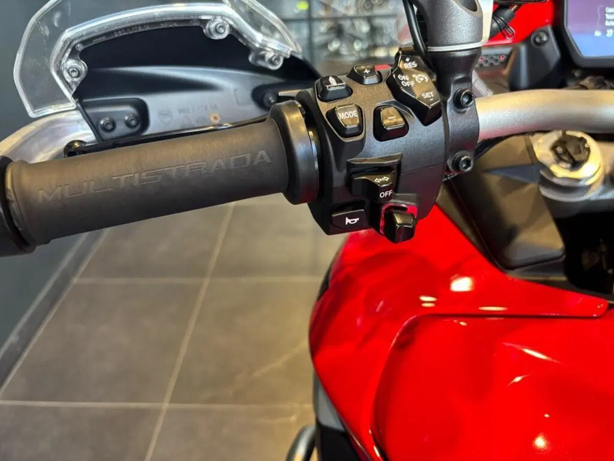 Ducati Multistrada V4 Rally (2023 - 25) (8)
