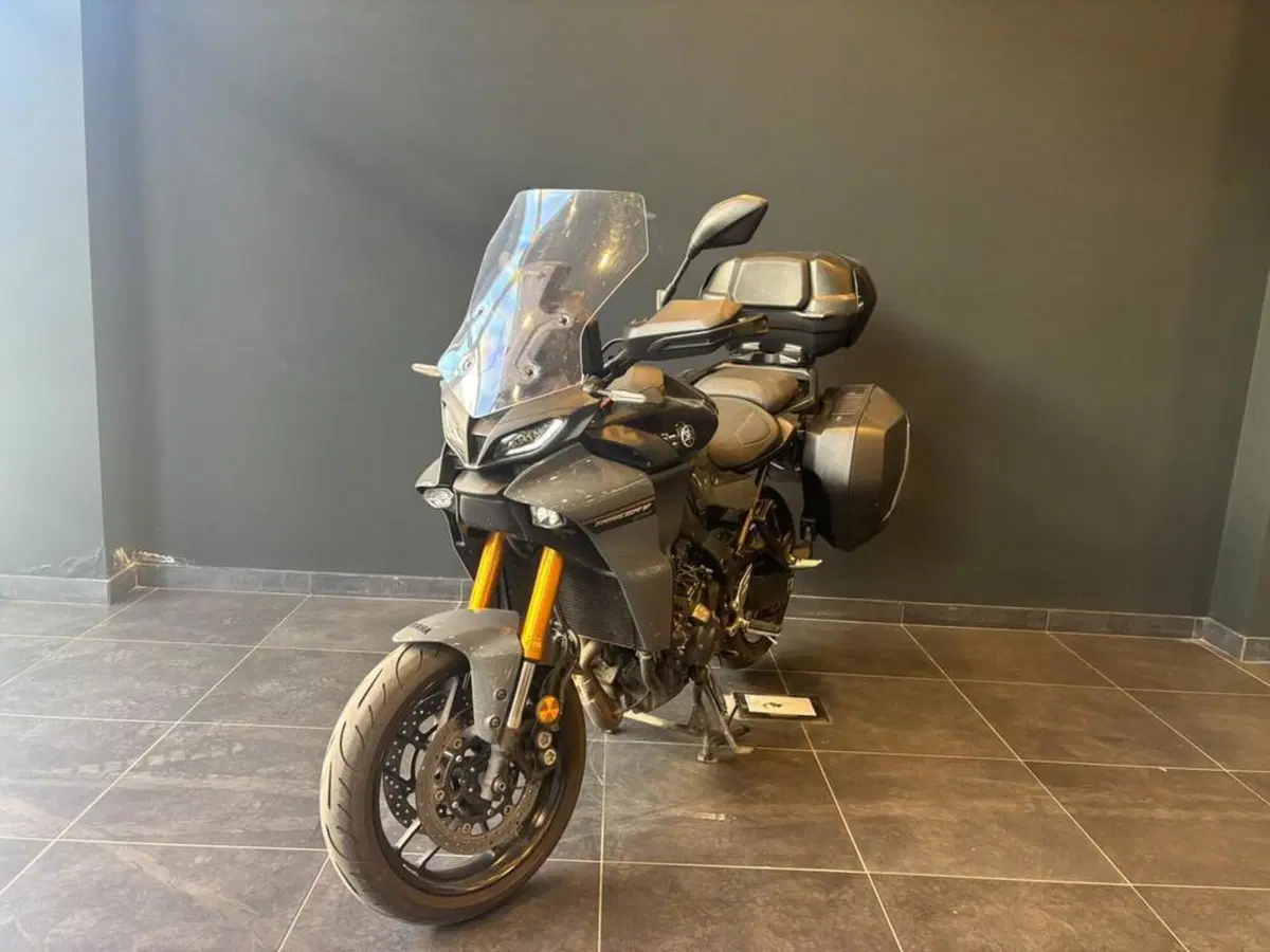 Yamaha Tracer 9 GT+ (2023 - 24) (2)
