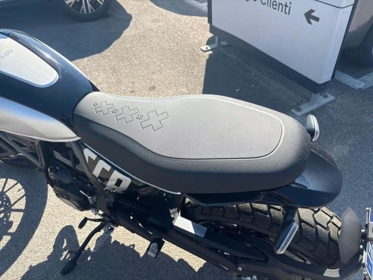 Ducati Scrambler 800 Icon (2023 - 24) (4)