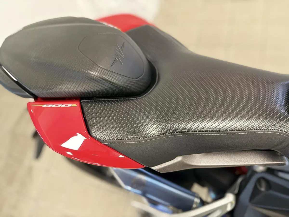 MV Agusta Brutale 800 EAS ABS (2016 - 19) (6)