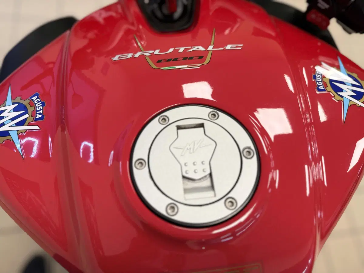 MV Agusta Brutale 800 EAS ABS (2016 - 19) (12)