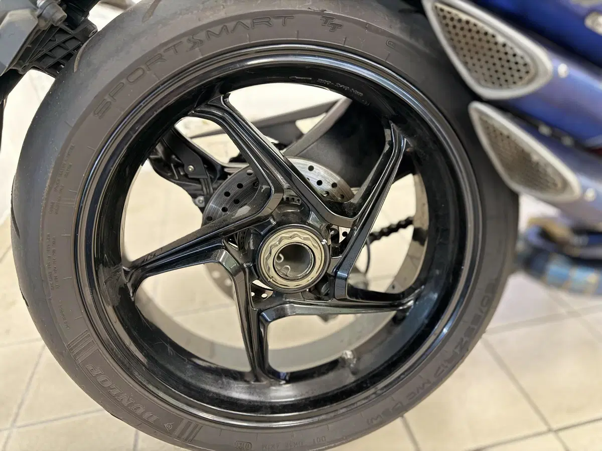 MV Agusta Brutale 800 EAS ABS (2016 - 19) (13)