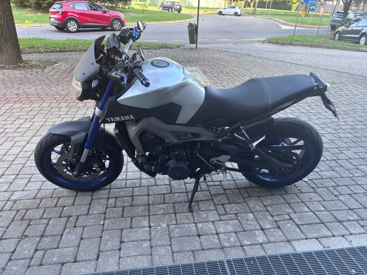 Yamaha MT-09 (2013 - 15) (2)