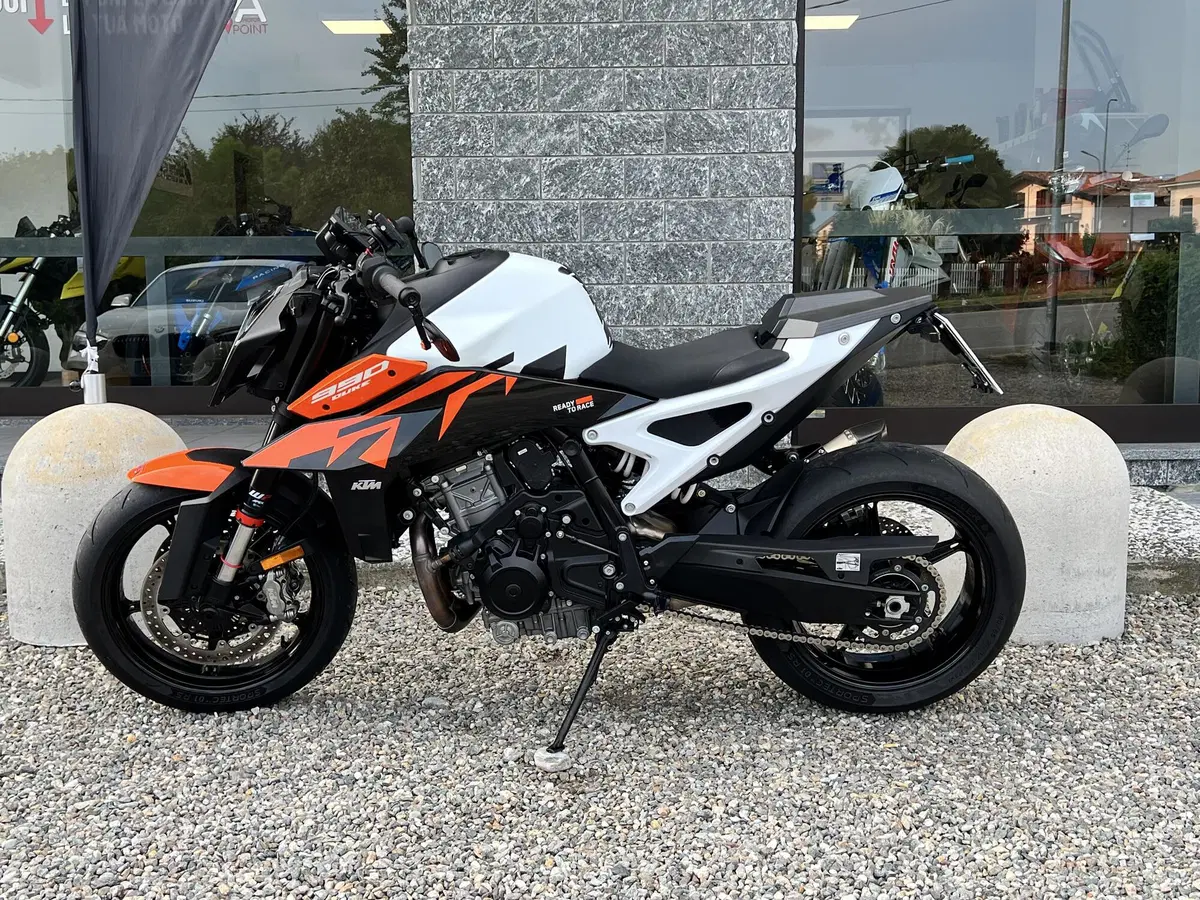 KTM 990 Duke (2024 - 26) (4)