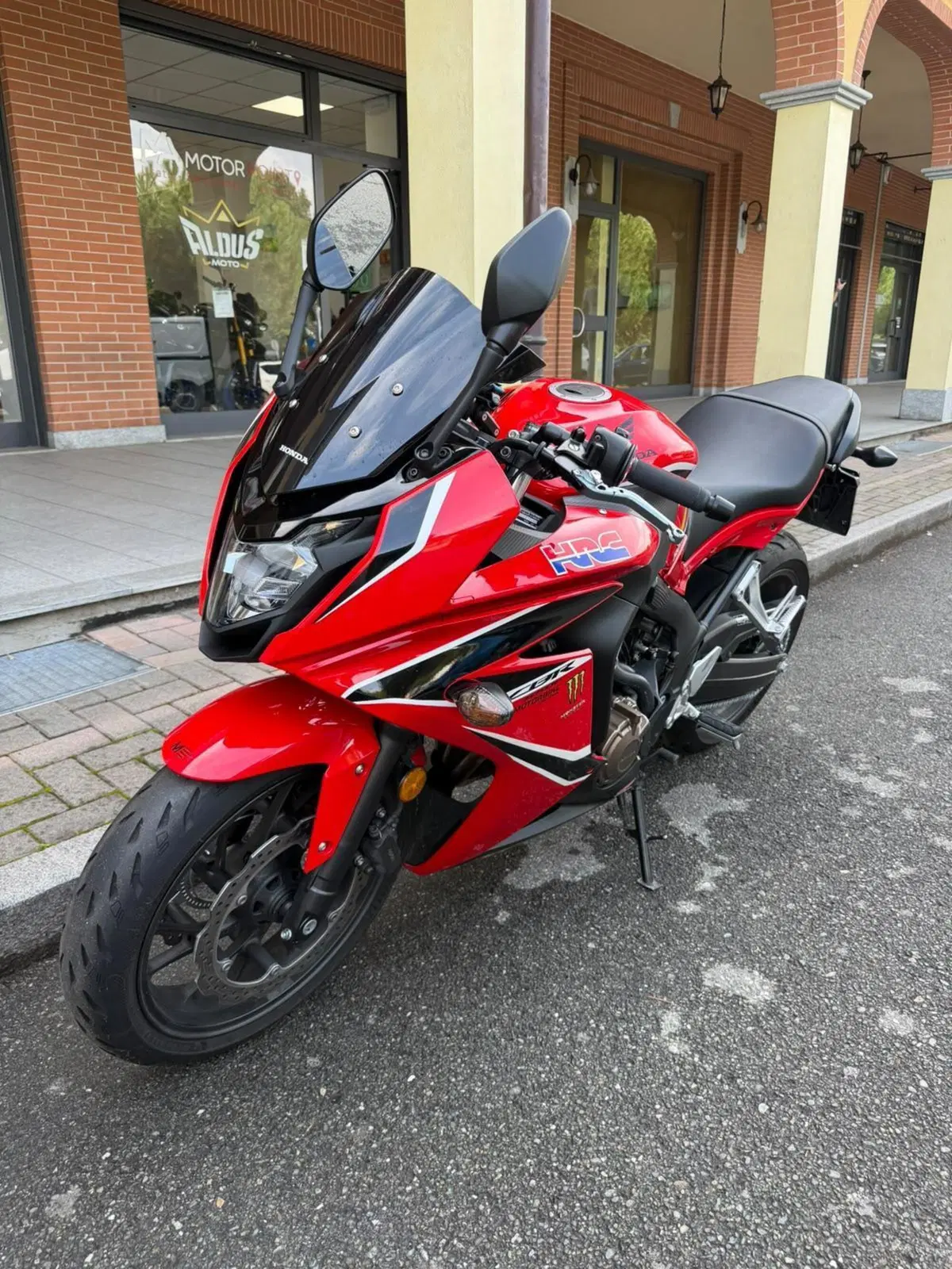Honda CBR 650 F (2017 - 18) (8)