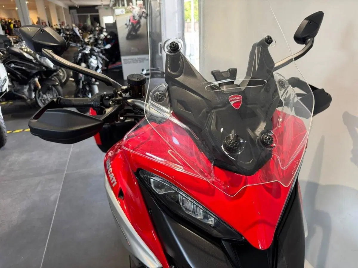 Ducati Multistrada V4 S (2021 - 24) (14)