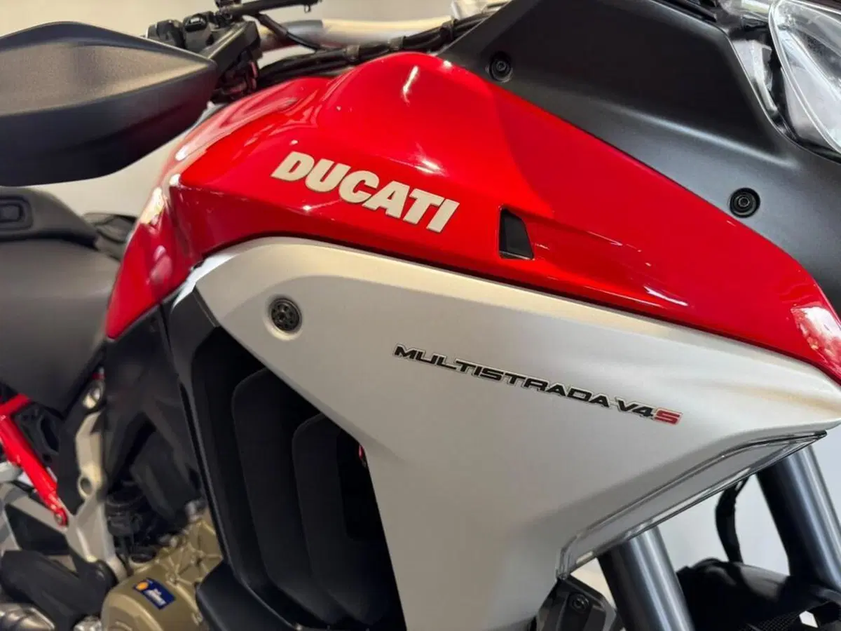 Ducati Multistrada V4 S (2021 - 24) (11)
