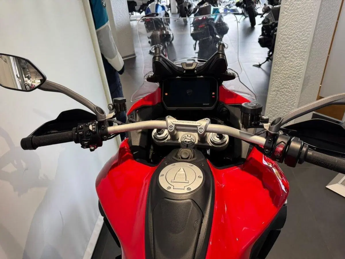 Ducati Multistrada V4 S (2021 - 24) (3)